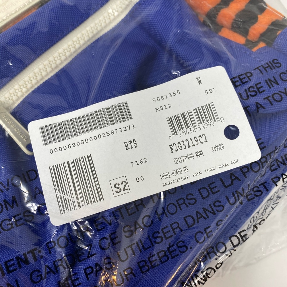 Herschel Supply Co. Mini Nova Fleece & Canvas Back - Picture 6 of 8